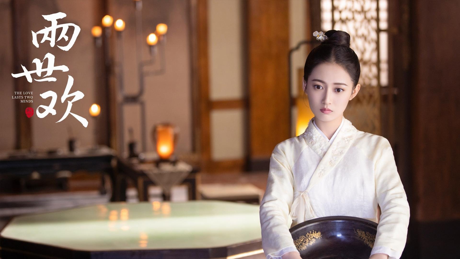 “逆境中的领袖:明星队长的坚韧精神”,明星队队长