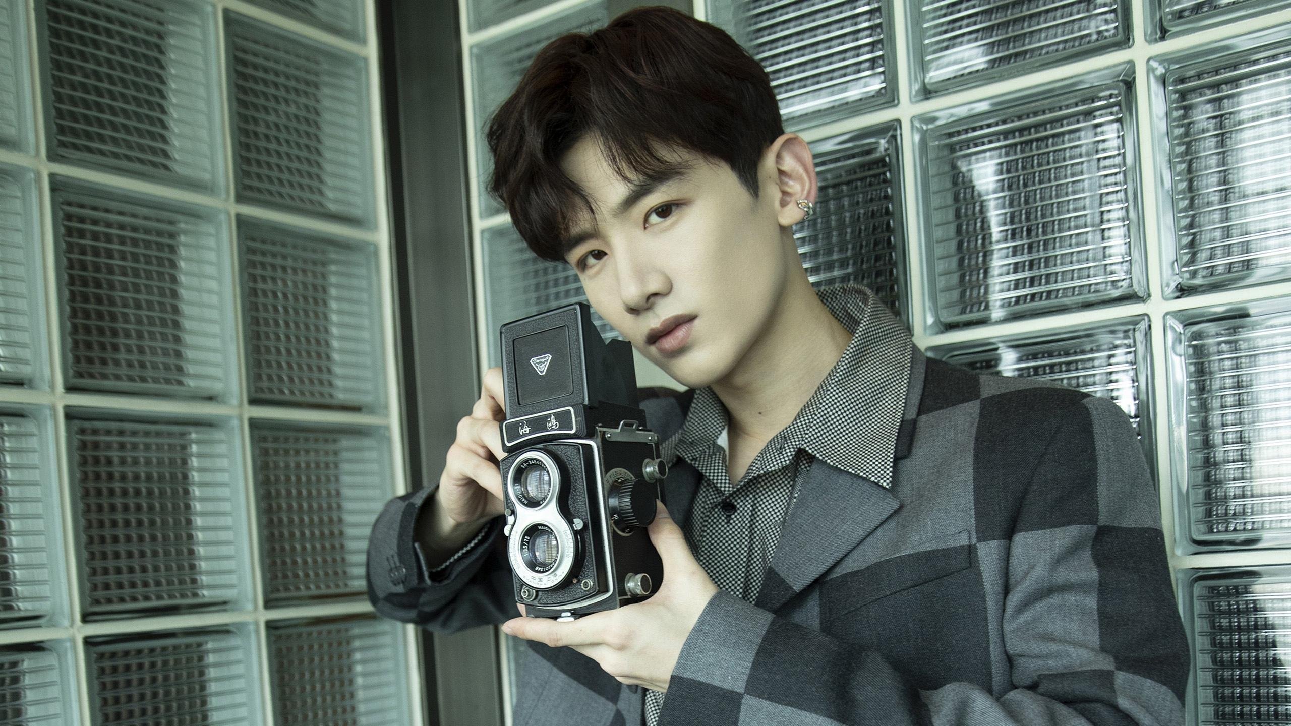 爱游戏体育平台-电竞与青少年：如何引导青少年健康游戏？，电竞游戏对青少年的利与弊