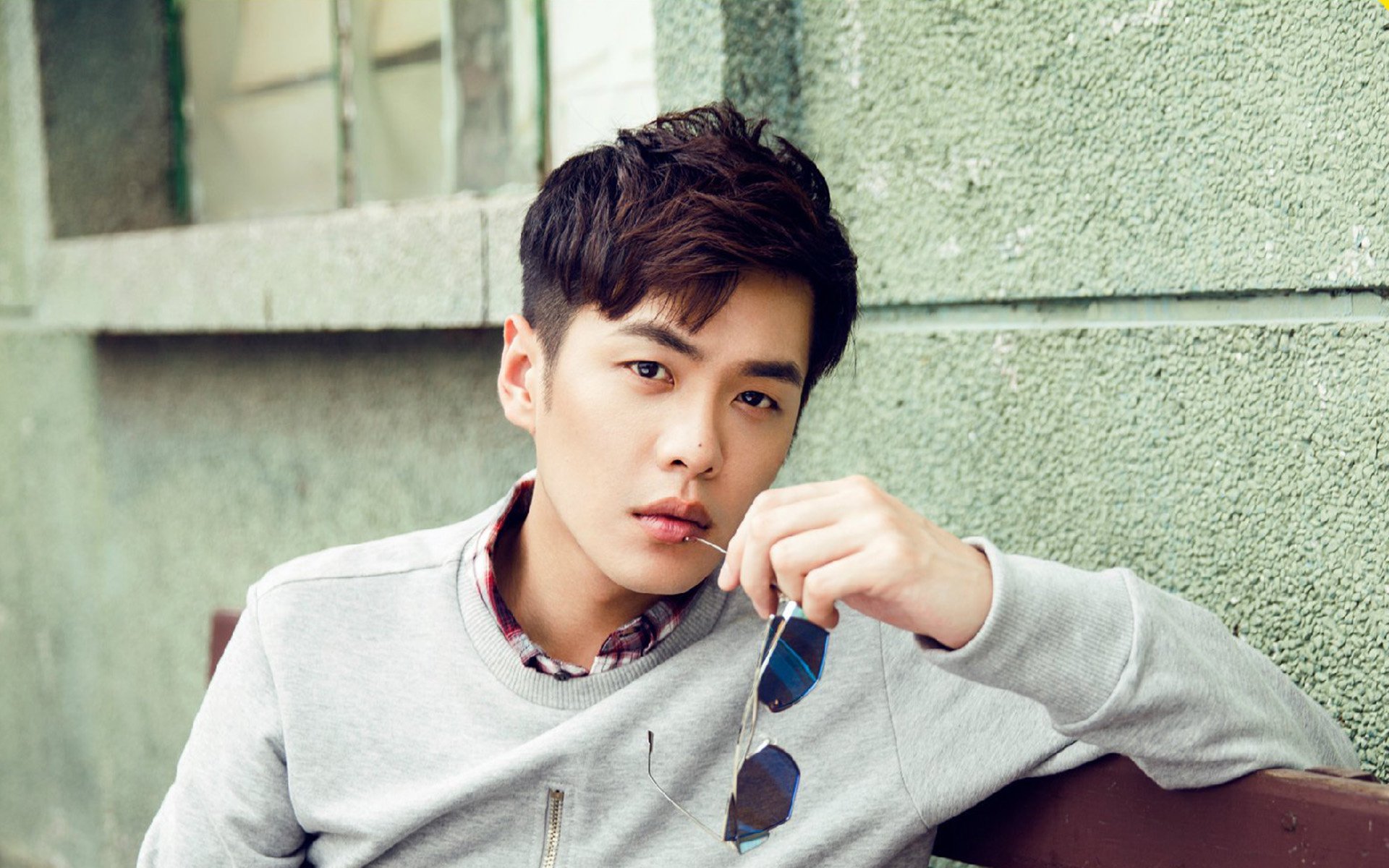 爱游戏登录入口-中超新星崛起，成为球队重要核心，中超新晋球队